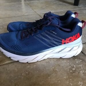 HOKA ONE ONE Clifton 6 Road-Running Shoes - Men's
